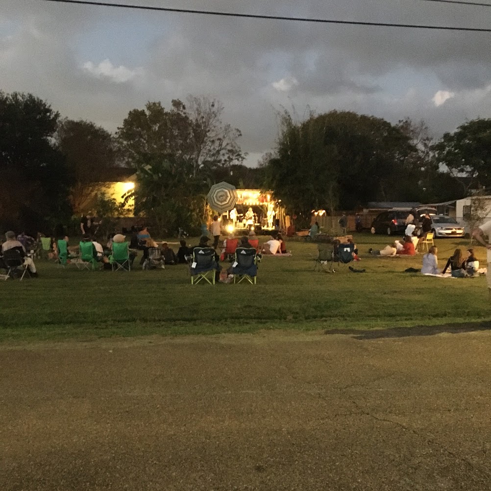 Socially distant crowd at Holy Cross Music Hang