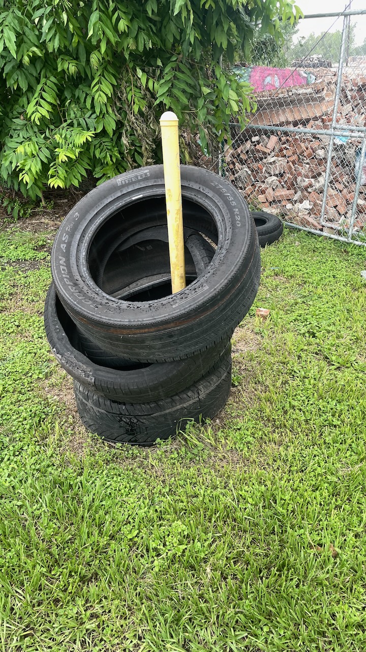 I call this one "Holy Cross Ring Toss".