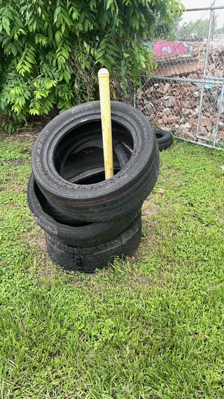 I call this one "Holy Cross Ring Toss".