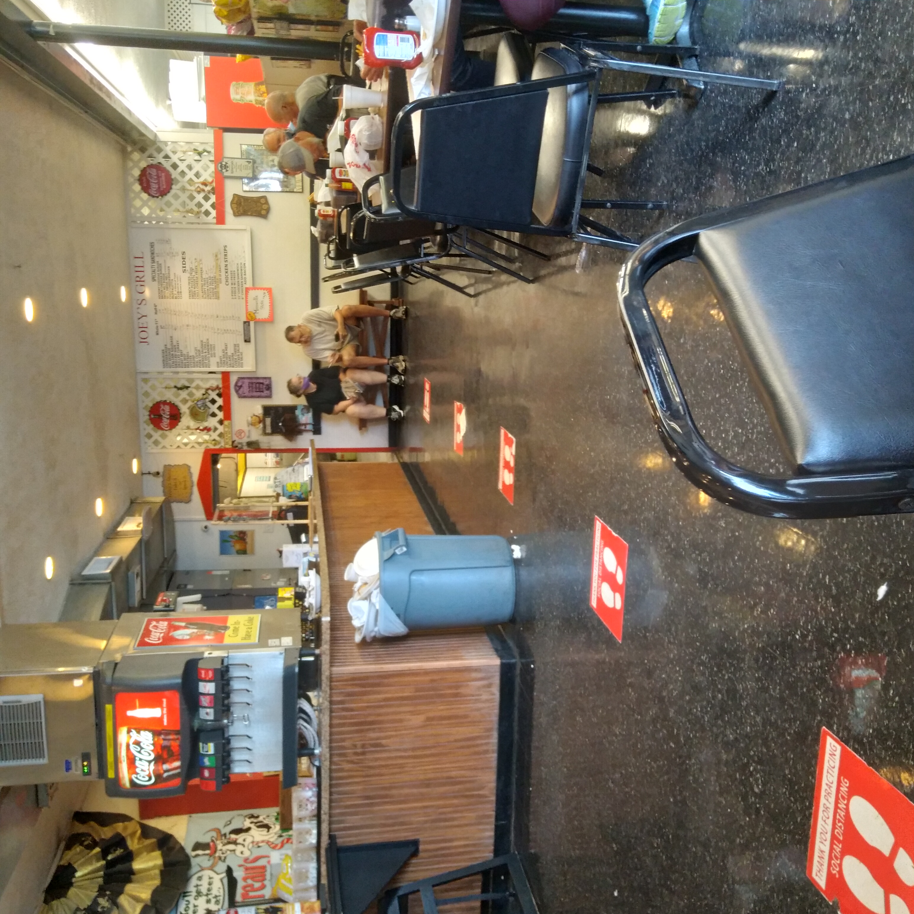 Interior of Jeanfreau's, Paris Road, Chalmette. Photo by David Rhoden.