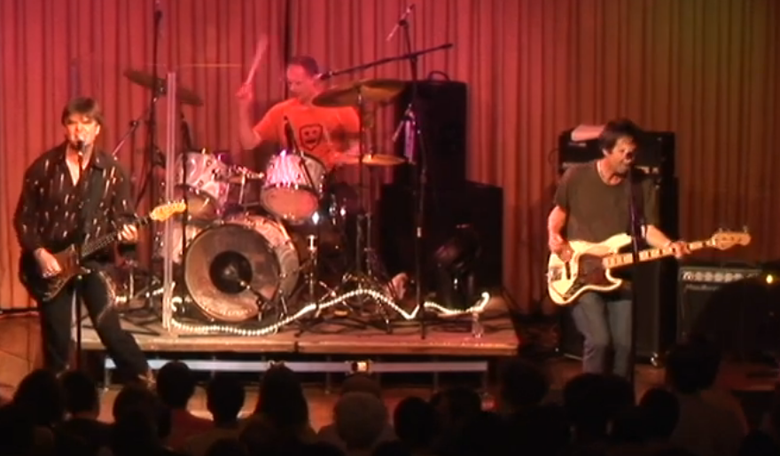 blurry screenshot of Mission of Burma live video