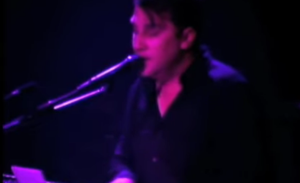 blurry screenshot of Greg Dulli